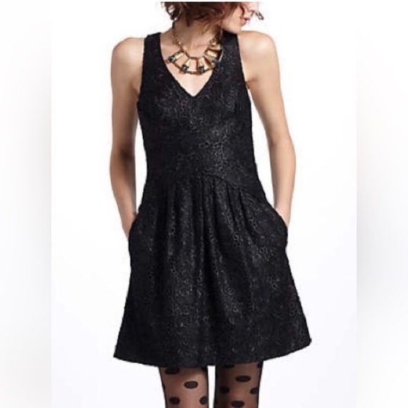 Anthropologie Women’s Dress Leifsdottir Ligonberry Size 2 Lace Overlay V Neck - Picture 1 of 13